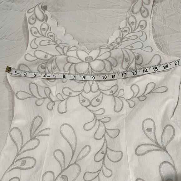 Antonio Melani white with silver embroidery design dress for any occasion sz 6 - Picture 13 of 16